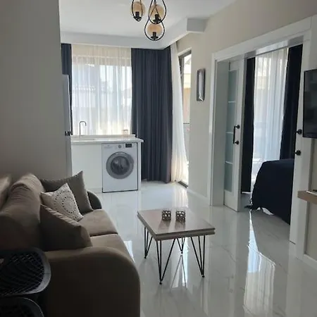 Camelia 12 1+1 On Cleopatra With Partly Seaview * Alanya