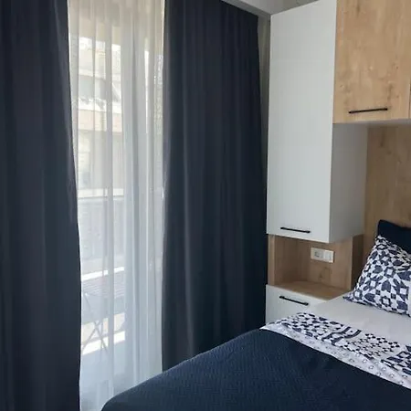 Camelia 12 1+1 On Cleopatra With Partly Seaview Apartment Alanya