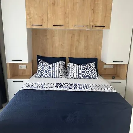 Camelia 12 1+1 On Cleopatra With Partly Seaview Apartman *