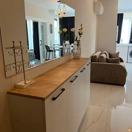 Camelia 12 1+1 On Cleopatra With Partly Seaview Lägenhet