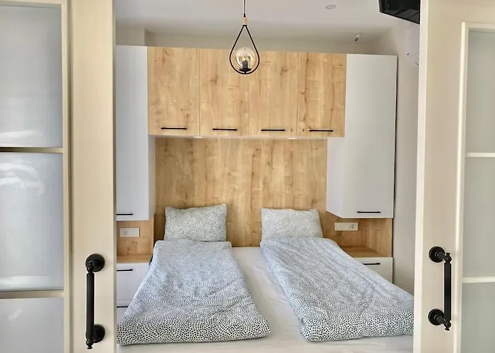 Camelia 12 1+1 On Cleopatra With Partly Seaview Apartman Alanya