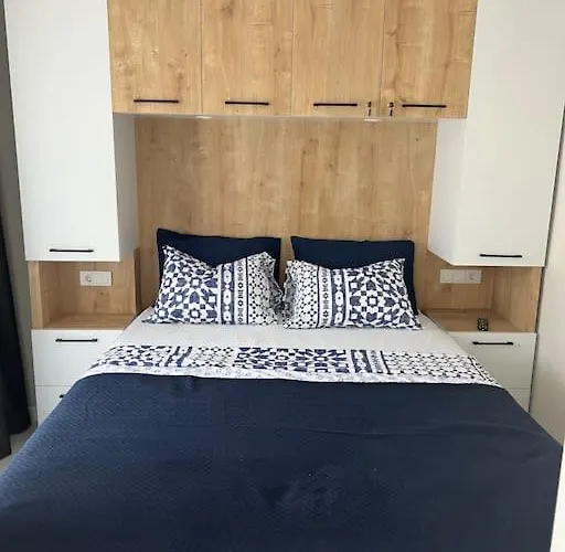 Camelia 12 1+1 On Cleopatra With Partly Seaview Apartman *