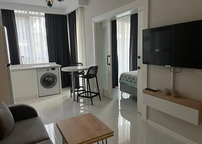 Camelia 12 1+1 On Cleopatra With Partly Seaview Apartman *