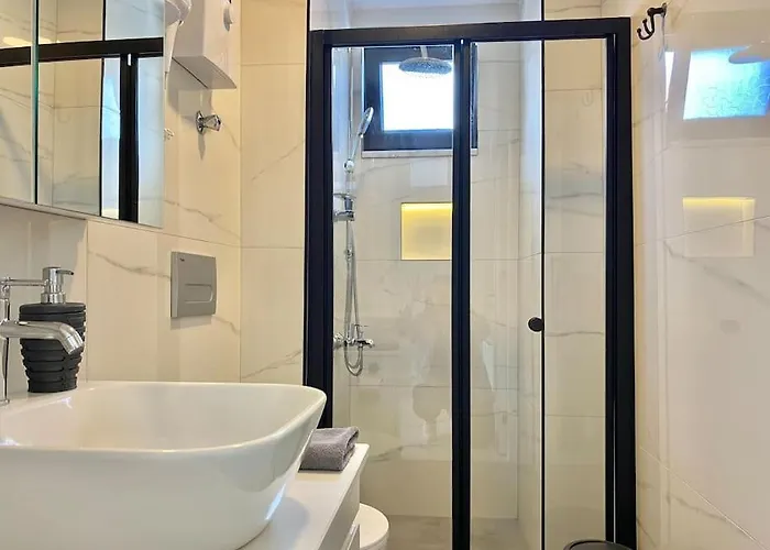 Camelia 12 1+1 On Cleopatra With Partly Seaview *