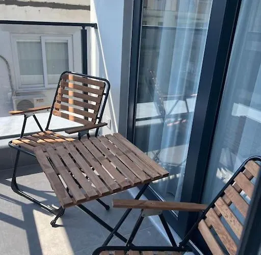 Apartman Camelia 12 1+1 On Cleopatra With Partly Seaview *